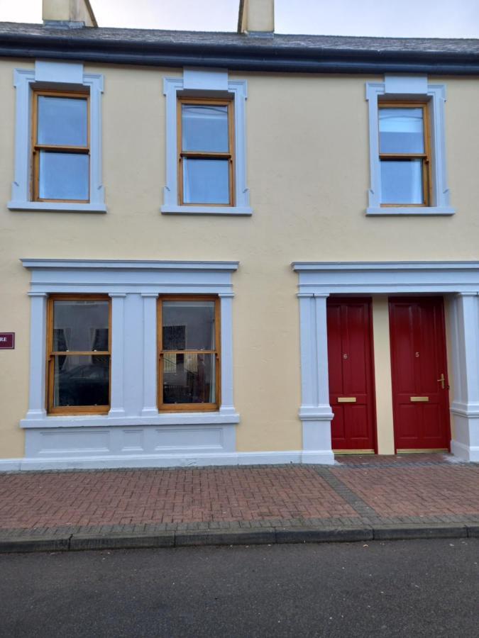 Town Square Holiday Homes Lisdoonvarna Zewnętrze zdjęcie